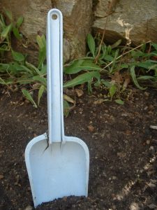 small metal shovel
